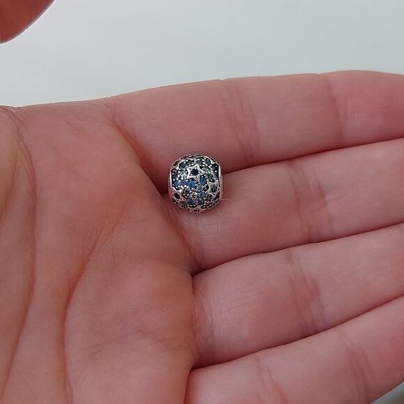 925 Sterling Silver Stars Charm - Picture 4 of 10